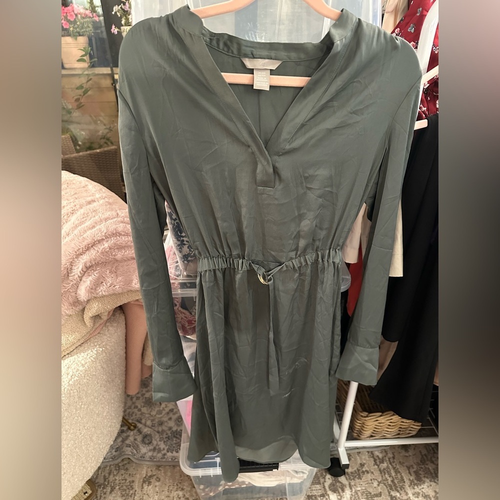 H&M Dark Green Garment​